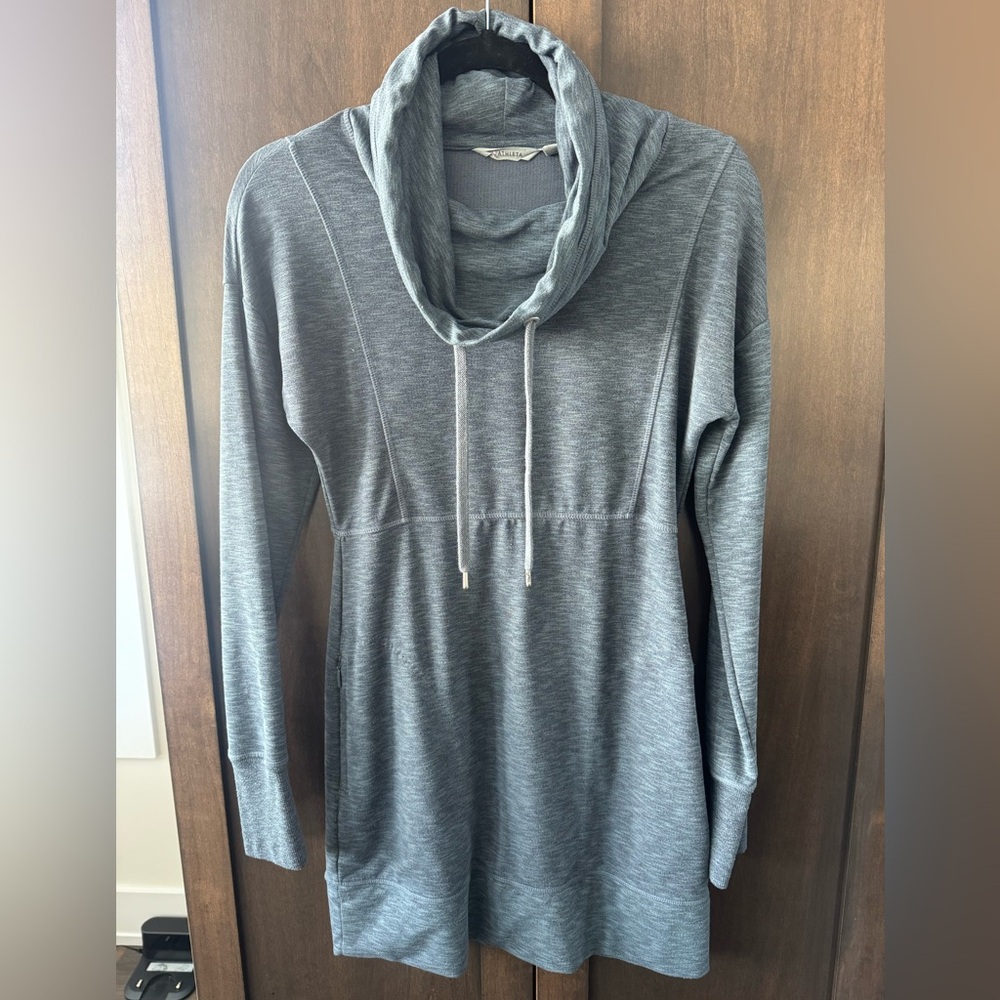 Athleta Blue Gray Space Dye Cowl Neck Long Sleeve Tunic Top Sz XSP